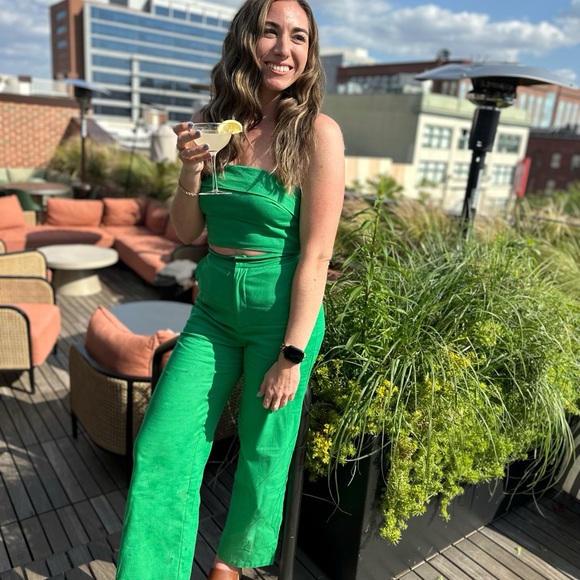 Green Women's Pants & Jumpsuit Set - Picture 2 of 2